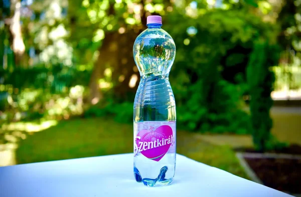Szentkirályi szénsavmentes ásványvíz 1,5l